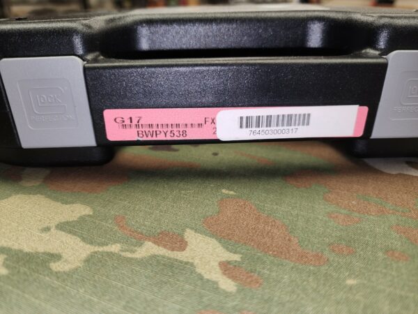 GLOCK 17 Gen 3 Tiger Stripe 9mm - Image 4